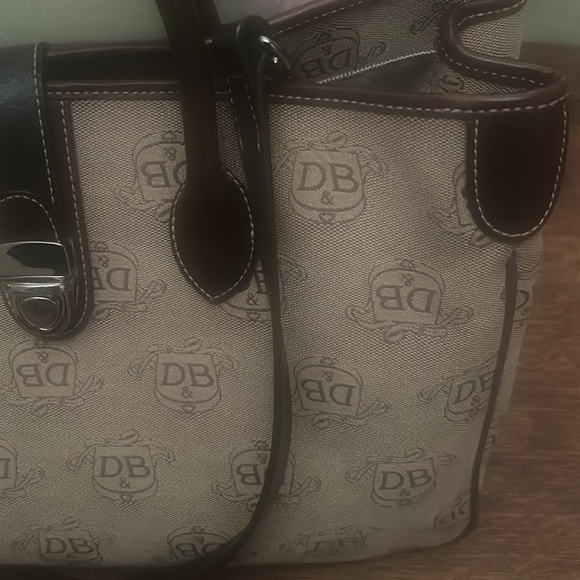 Dooney & Bourke Donegal Crest Tote with Strap - Picture 3 of 15